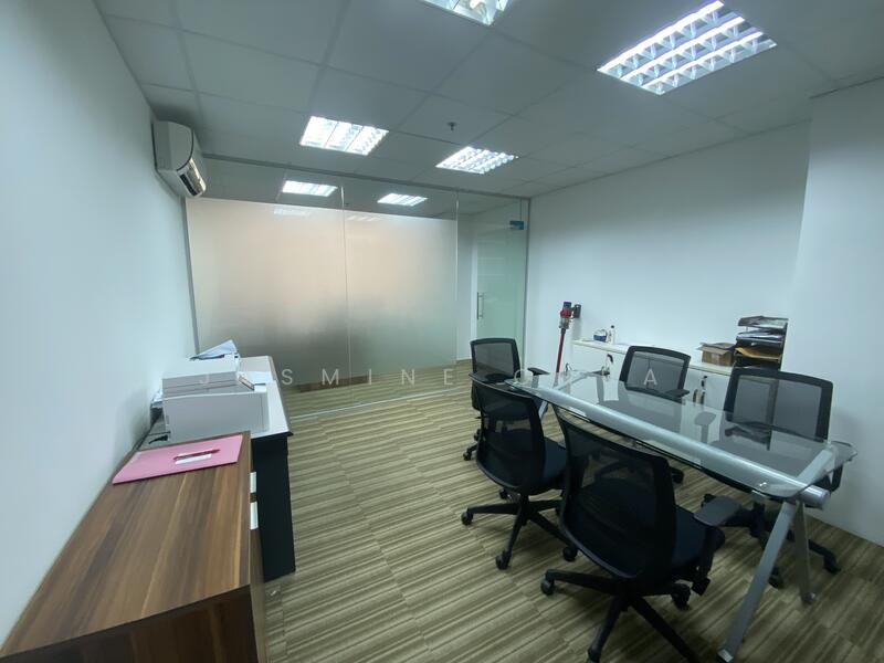International Plaza, 10 Anson Road, Chinatown / Tanjong Pagar, 1,679 sqft, Office For Sale, by Jasmine Chua, 25542844 - CommercialGuru.com.sg