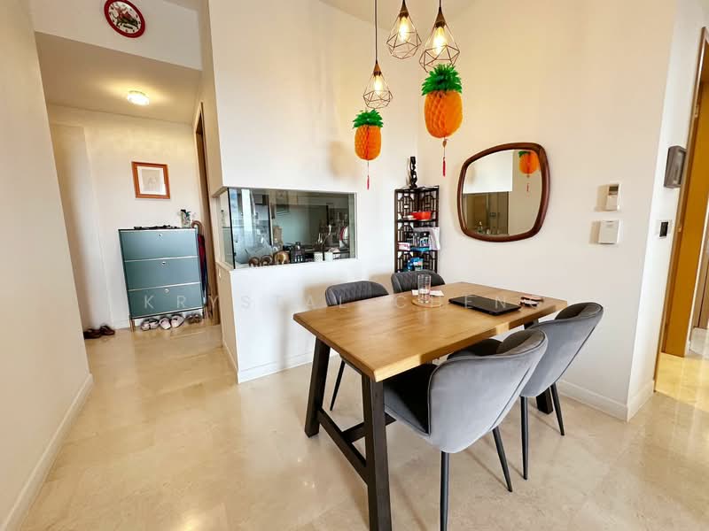 Alex Residences, 28 Alexandra View, 3 Bedrooms, 904 sqft, Apartment For Rent, by Krystal Cheng, 25542978 - PropertyGuru.com.sg