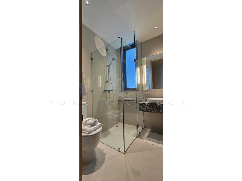 Common Bath