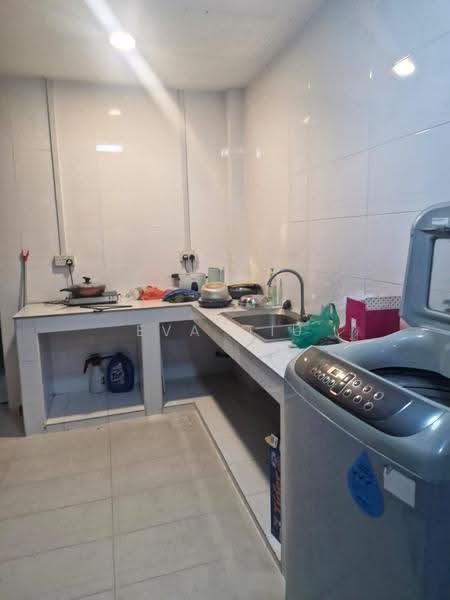 399293, Geylang lorong 4, Eunos / Geylang / Paya Lebar, Room Rental, 160 sqft, Conservation House For Rent, by Eva Qiu, 25543566 - Kitchen - PropertyGuru.com.sg