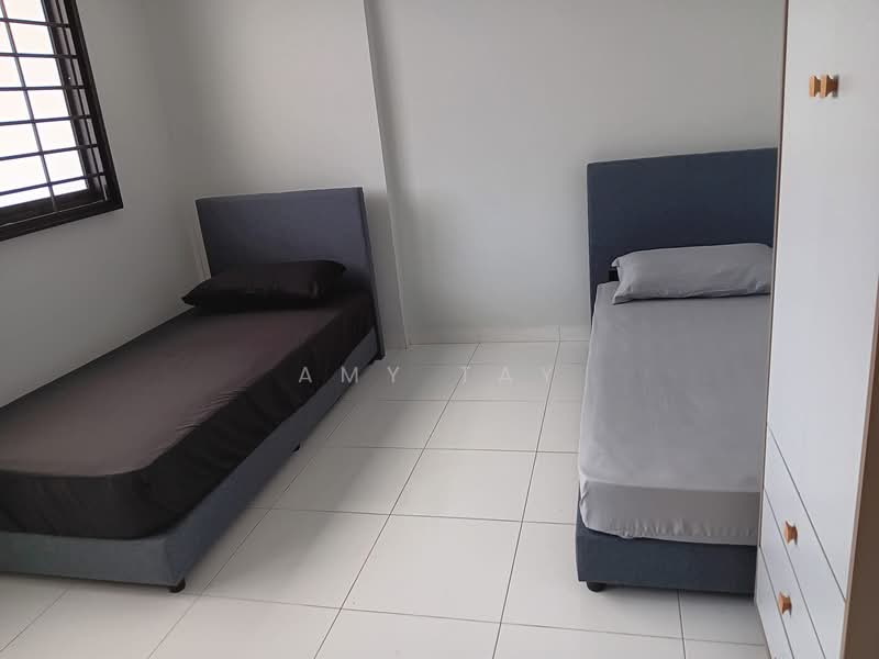 For Rent - 405 Jurong West Street 42