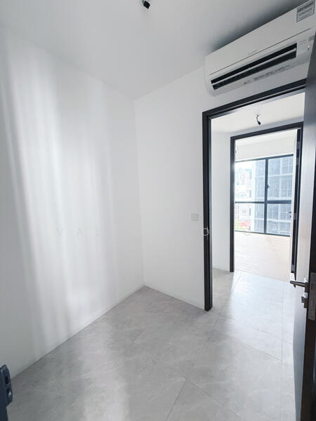 For Sale - Piccadilly Grand