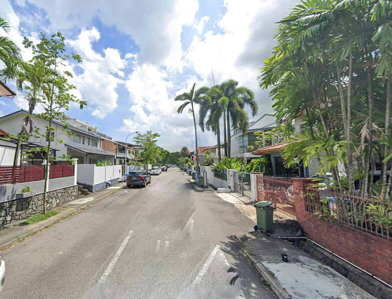 For Sale - Intermediate Landed House for Sale near Tan Kah Kee MRT St.