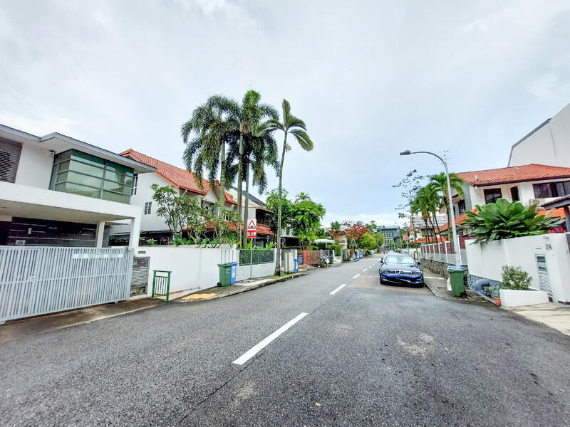 For Sale - Intermediate Landed House for Sale near Tan Kah Kee MRT St.
