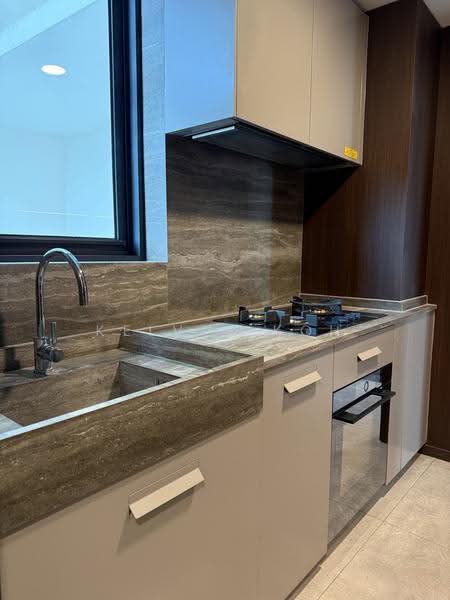 One Pearl Bank, 1 Pearl Bank, Alexandra / Commonwealth, 4 Bedrooms, 1,432 sqft, Condominium For Rent, by Kelvin Koh, 25544567 - PropertyGuru.com.sg