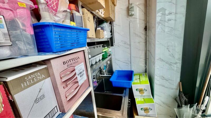 Trio, 11 Sam Leong Road, 968 sqft, Mall Shop For Rent, by Simon Goh Boon Kiat, 25544717 - CommercialGuru.com.sg