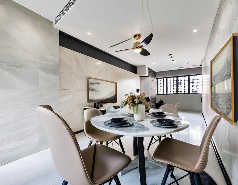 For Sale - Well Renovated, Spacious Jumbo Flat in AMK! Great Location!
