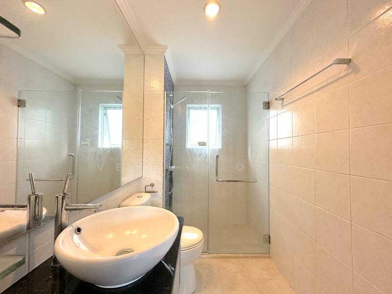 For Sale - 3-Storey Bungalow at Sembawang Hills Estate