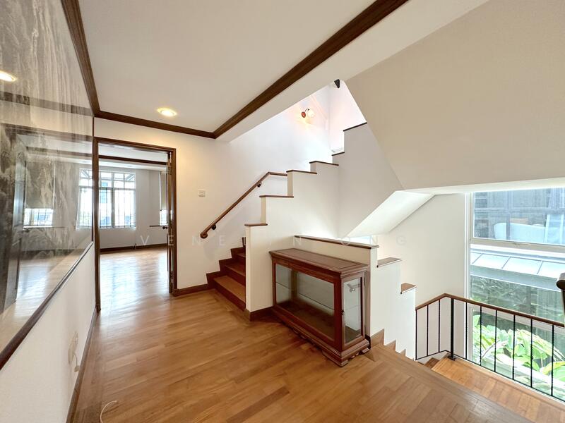 For Sale - 3-Storey Bungalow at Sembawang Hills Estate