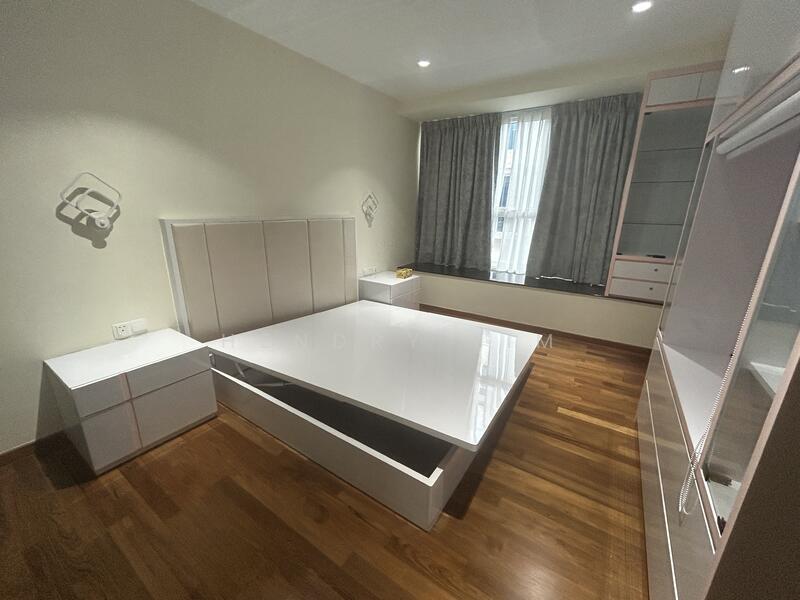 For Sale - Legend @ Jansen