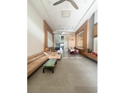 For Sale - Rare Spacious Inter-Terrace ❤️ 6 Generous Bedrooms