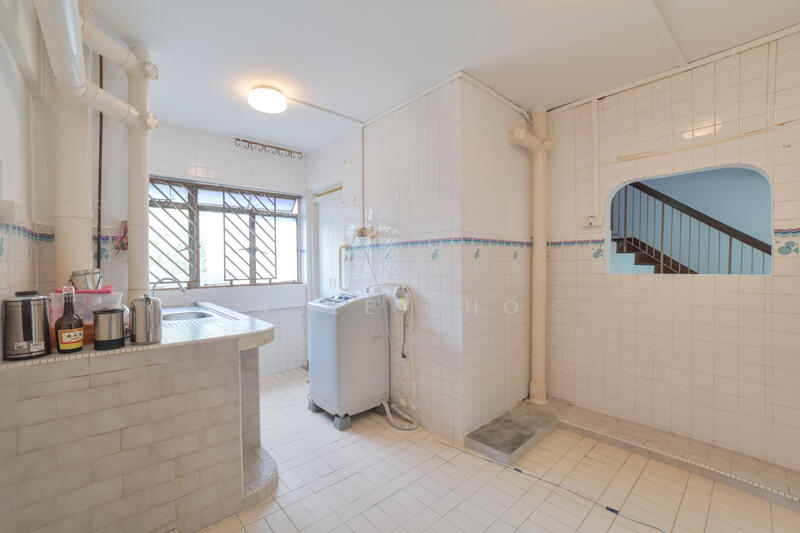 428 Tampines Street 41, 428 Tampines Street 41, 3 Bedrooms, 1,593 sqft, HDB Flat For Sale, by Asley Ho, 25545852 - Kitchen - PropertyGuru.com.sg