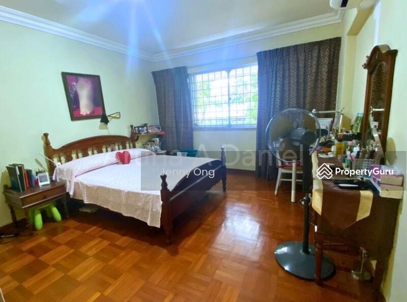 For Sale - 105 Simei Street 1