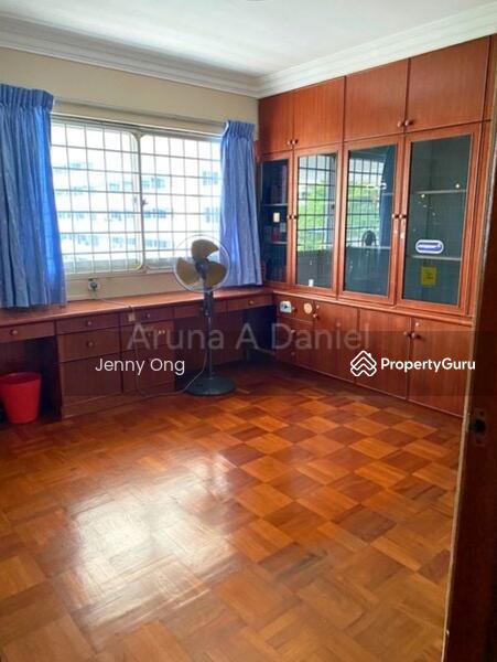 For Sale - 105 Simei Street 1