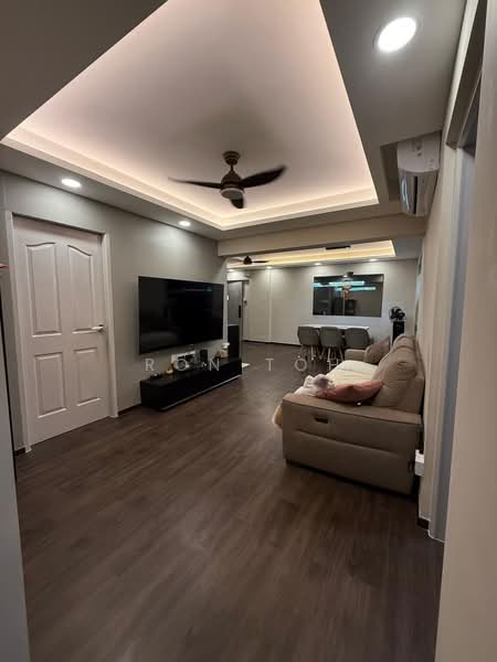 For Rent - 815 Jurong West Street 81