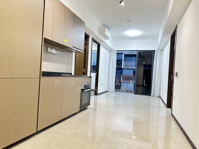 For Rent - Royalgreen