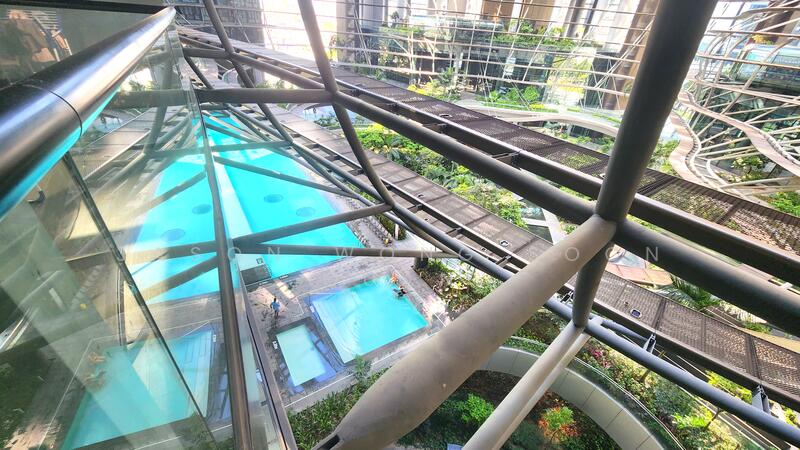 Marina One Residences, 23 Marina Way, 1 Bedroom, 732 sqft, Condominium For Sale, by Jason Wong Soon Guan, 25546085 - Pool - PropertyGuru.com.sg