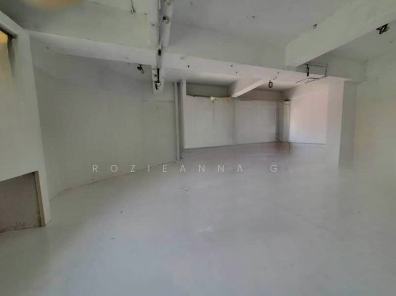 Freehold B2 in Central Area, , 1,162 sqft, Factory / Workshop (B2) For Sale, by Rozieanna G., 25546171 - Interior - CommercialGuru.com.sg