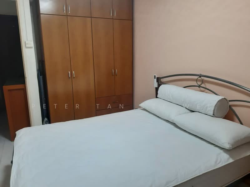 203 Serangoon Central, 203 Serangoon Central, Room Rental, 150 sqft, HDB Flat For Rent, by Peter Tan Sze Wee, 25546245 - Bedroom - PropertyGuru.com.sg