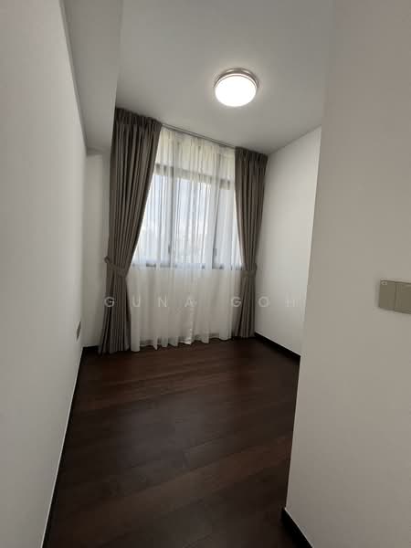 Pullman Residences, 18 Dunearn Road, 2 Bedrooms, 667 sqft, Condominium For Rent, by Guna Goh, 25546350 - Bedroom - PropertyGuru.com.sg