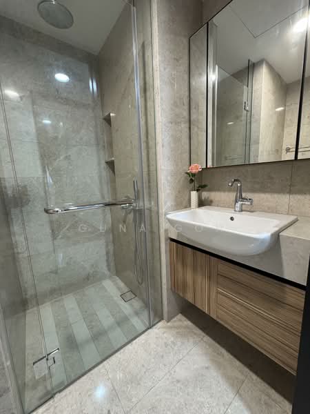 Pullman Residences, 18 Dunearn Road, 2 Bedrooms, 667 sqft, Condominium For Rent, by Guna Goh, 25546350 - PropertyGuru.com.sg