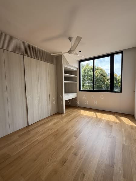 Chancery Lane, Chancery, 6 Bedrooms, 4,200 sqft, Semi-Detached House For Rent, by Kelly Tang Robinson, 25546413 - Bedroom - PropertyGuru.com.sg