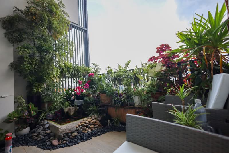 The Glades, 4 Bedok Rise, Bedok / Upper East Coast, 2 Bedrooms, 872 sqft, Condominium For Sale, by Ivan Lam, 25546632 - PropertyGuru.com.sg