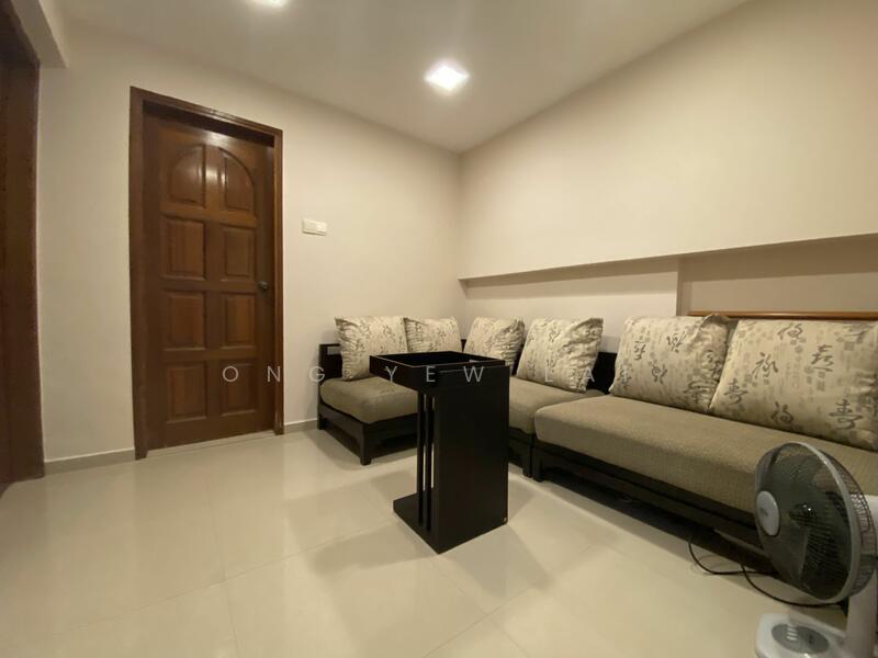 Pine Grove, 1N Pine Grove, 5 Bedrooms, 1,668 sqft, Condominium For Rent, by Ong Yew Lai, 25546757 - PropertyGuru.com.sg