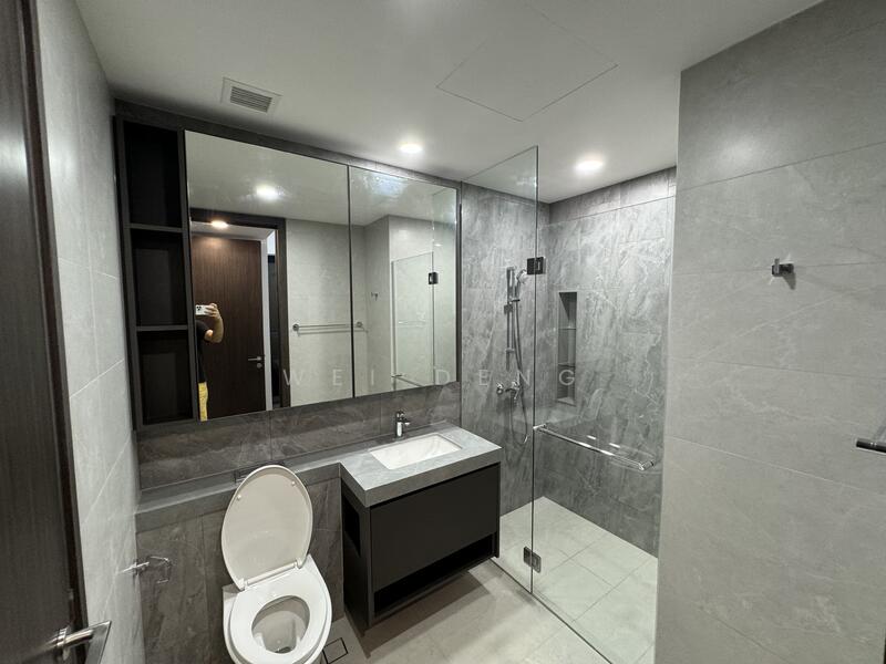 Parc Clematis, 8E Jalan Lempeng, 2 Bedrooms, 689 sqft, Condominium For Rent, by WEI DENG, 25547158 - Bathroom - PropertyGuru.com.sg