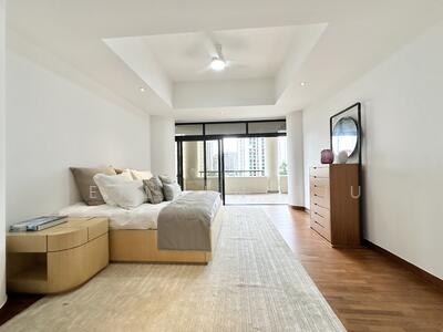 For Rent - The Colonnade