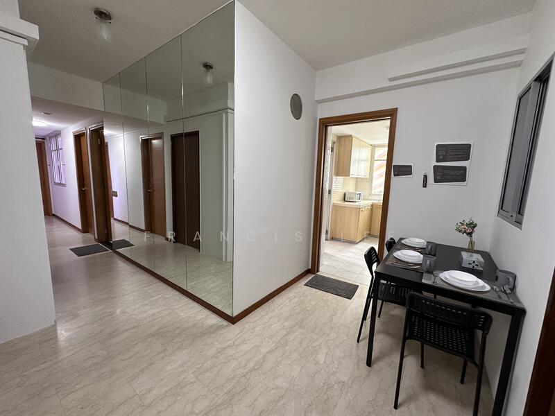 The Jade, 9 Bukit Batok Central Link, 6 Bedrooms, 120 sqft, Condominium For Rent, by Francis Lee, 25547233 - Corridor - PropertyGuru.com.sg