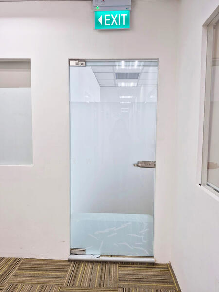 EPL Building, 1100 Lower Delta Road, Alexandra / Commonwealth, 210 sqft, Light Industrial (B1) For Rent, by Merwin Tan, 25547358 - Corridor - CommercialGuru.com.sg