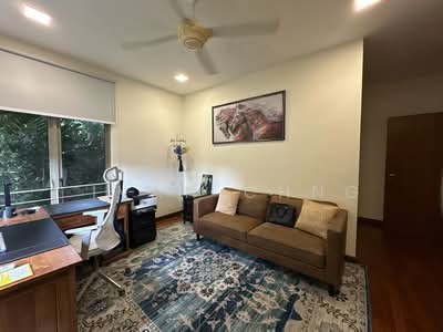 For Sale - ⭐⭐LANDED7772 @ $1,4xx psf Beautiful Spacious Detached on Elevated Land | Siglap D15