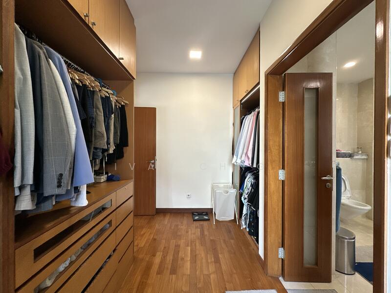 ⭐⭐LANDED7772 @ Terrific Value Spacious Detached with Basement and Attic | Quiet Road | Siglap D15 Detached House For Sale at S$ 11,500,000 | PropertyGuru Singapore