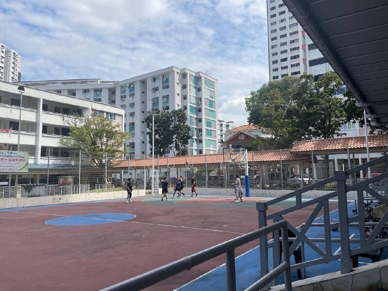 For Rent - 220 Jurong East Street 21