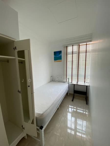 Sunflower Court, 30 Lorong 6 Geylang, Room Rental, 80 sqft, Apartment For Rent, by John Chiam, 25548174 - PropertyGuru.com.sg
