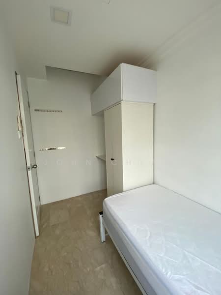 Sunflower Court, 30 Lorong 6 Geylang, Room Rental, 80 sqft, Apartment For Rent, by John Chiam, 25548174 - PropertyGuru.com.sg