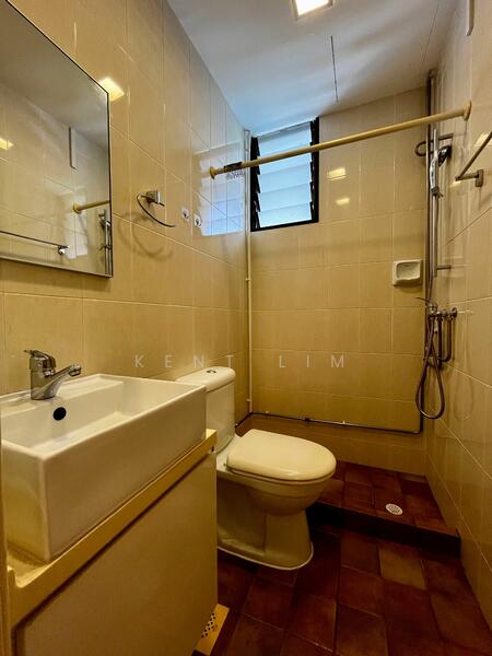 Pastoral View, 7 Bassein Road, 3 Bedrooms, 1,259 sqft, Apartment For Rent, by Kent Lim, 25548180 - Bathroom - PropertyGuru.com.sg