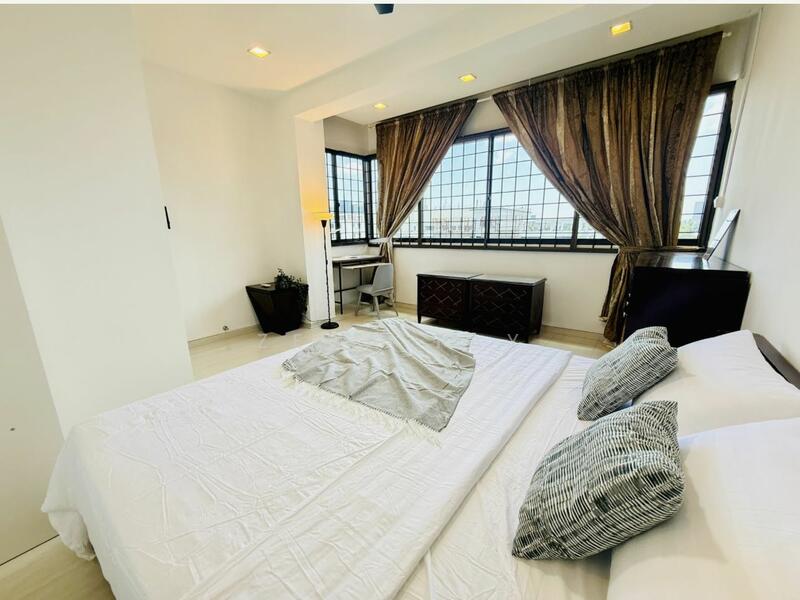 Botanic Gardens View, 19 Taman Serasi, Room Rental, 150 sqft, Apartment For Rent, by Zena Tay, 25548301 - PropertyGuru.com.sg