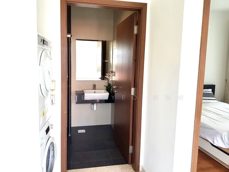 Parc Elegance, 15 Telok Kurau Road, 1 Bedroom, 452 sqft, Condominium For Rent, by Anthea Yeo 杨丽娇, 25548354 - Bathroom - PropertyGuru.com.sg