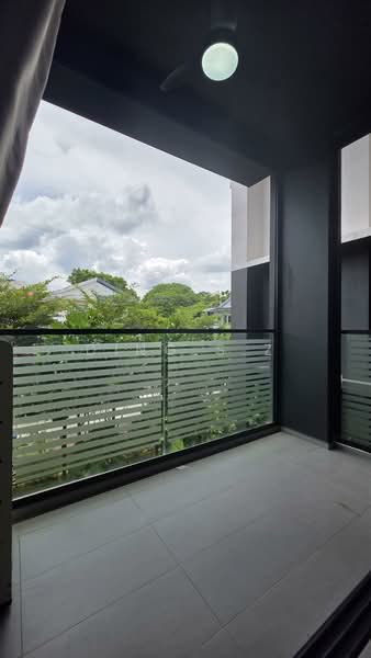 The Essence, 1 Chong Kuo Road, 2 Bedrooms, 732 sqft, Condominium For Rent, by Ding S.Z, 25548380 - PropertyGuru.com.sg