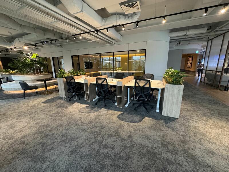 Visioncrest, 33 Oxley Rise, 14,478 sqft, Office For Sale, by Rudy Tedja, 25548559 - CommercialGuru.com.sg