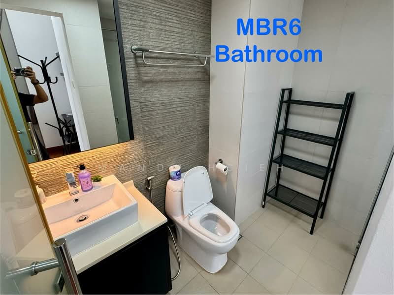 The Bayshore, 22 Bayshore Road, Room Rental, 200 sqft, Condominium For Rent, by Mandy Hsieh, 25548666 - Bathroom - PropertyGuru.com.sg