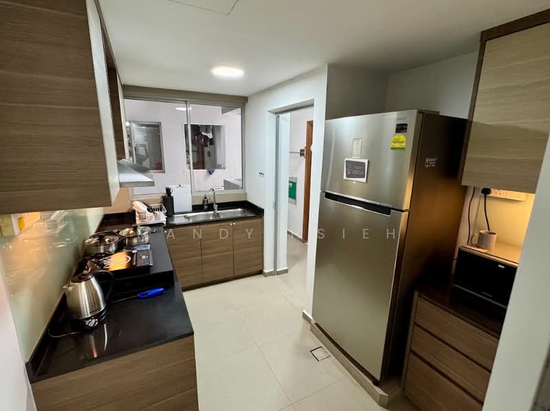 The Bayshore, 22 Bayshore Road, Room Rental, 200 sqft, Condominium For Rent, by Mandy Hsieh, 25548666 - Kitchen - PropertyGuru.com.sg