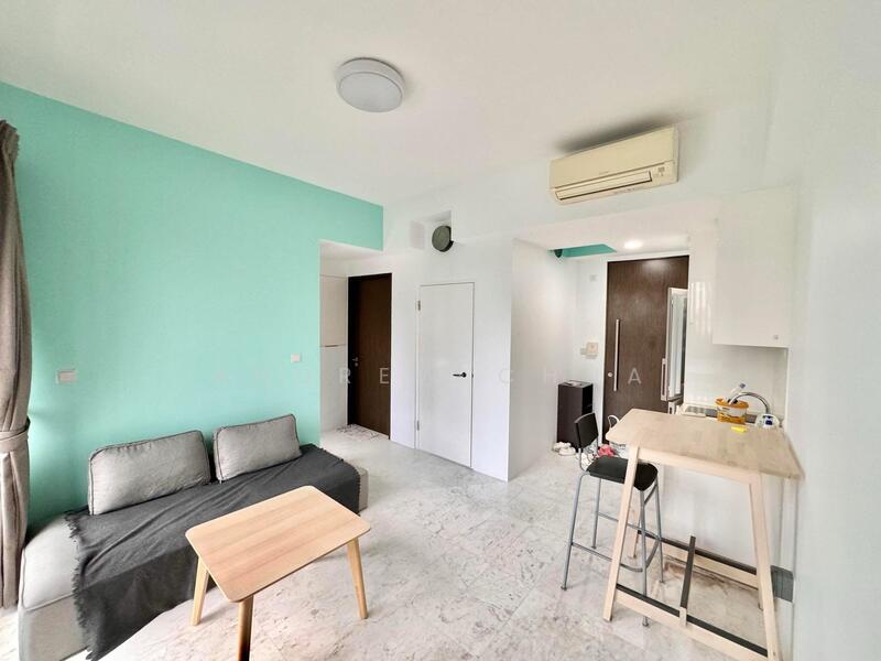 Pavilion Square Condominium For Sale at S$ 700,000 | PropertyGuru Singapore - Living Room