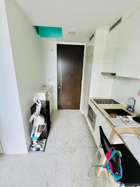 Pavilion Square Condominium For Sale at S$ 700,000 | PropertyGuru Singapore - Kitchen