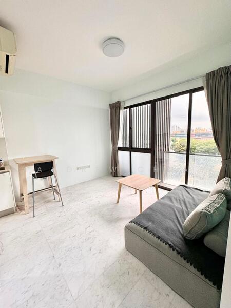 Pavilion Square Condominium For Sale at S$ 700,000 | PropertyGuru Singapore - Living Room