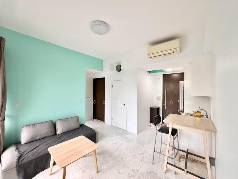 Pavilion Square Condominium For Sale at S$ 700,000 | PropertyGuru Singapore - Living Room