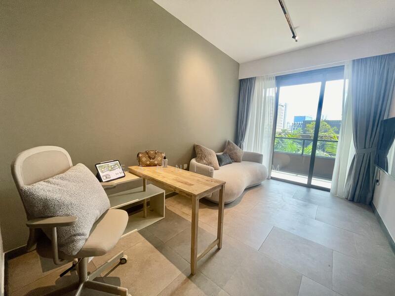 For Rent - Midtown Modern