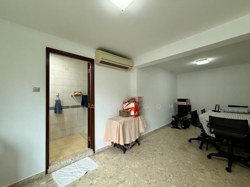 For Sale - Mount Sinai